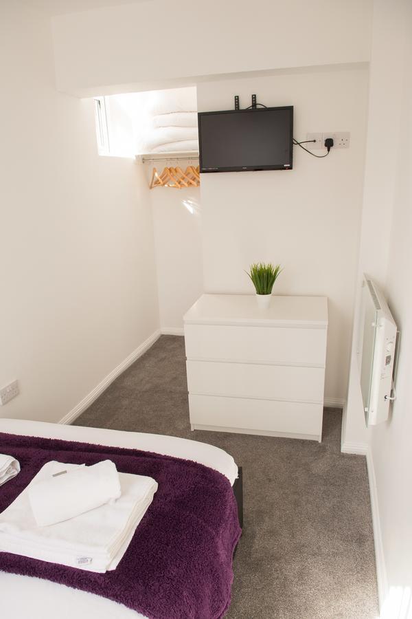 Moseley Mews Village Suites - Purple เบอร์มิงแฮม ภายนอก รูปภาพ